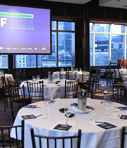 Eventos Corporativos of Briefing antes das visitar as lojas de varejo em Nova York e visita a feira NRF 2023