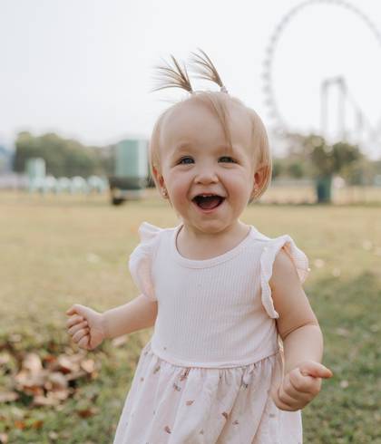 Bebê & Família de Família da Leah