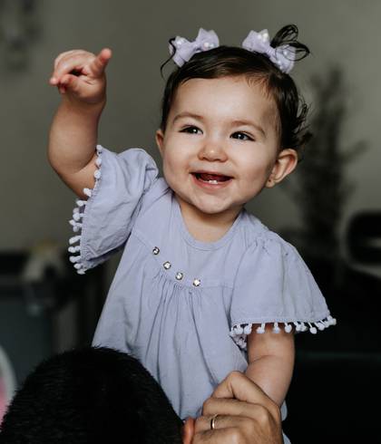 Bebê & Família de 10 meses da Olívia