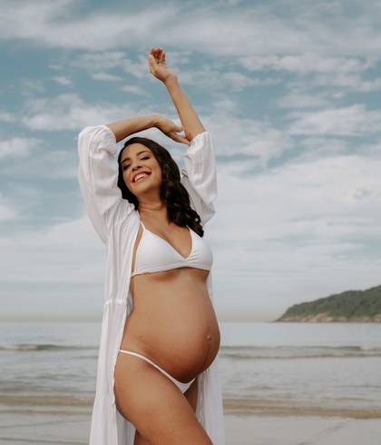 Gestante de A espera por Maria Júlia