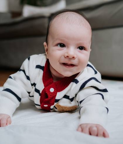 Bebê & Família de Acompanhamento do Guilherme