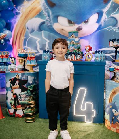 Hora da Festa de 4 anos - Henri