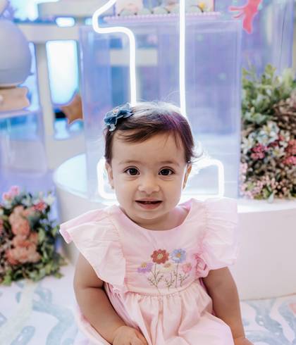 Hora da Festa de 1 ano - Alice