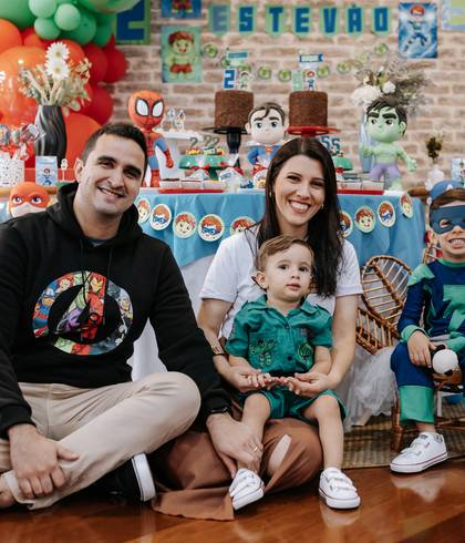 Hora da Festa de O aniversário dos irmãos Isaque e Estevão