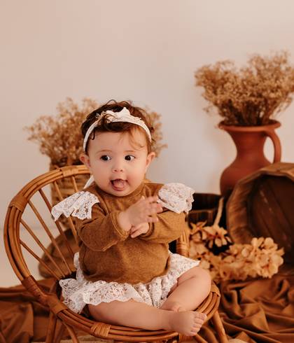 Ensaio Infantil de Acompanhamento Mensal Louise 8 meses