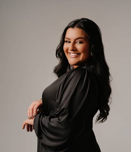 Sessão Profissional de Sessão Profissional Vanessa - Recursos Humanos