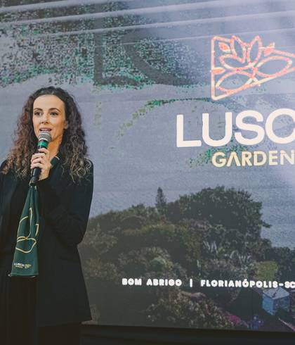 Isis Lacombe de Lusch Garden Lancamento