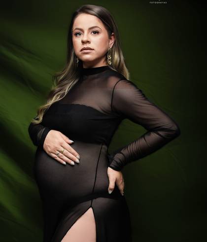 Gestante de Ensaio da Gestante Júlia de Conz 