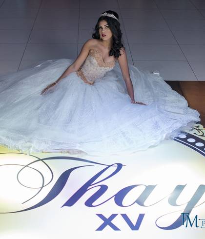 15 anos de 15 anos Thayssa