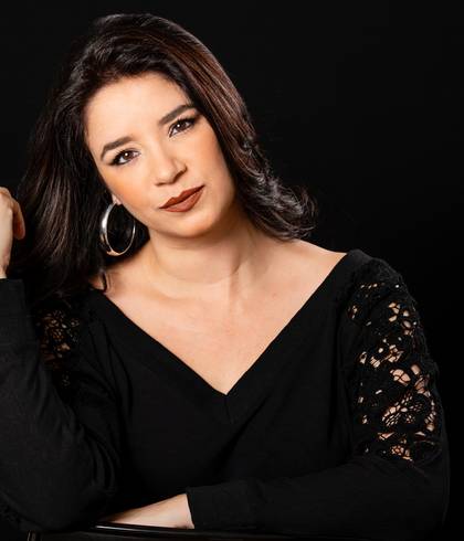 RETRATOS de CARINA FLORES