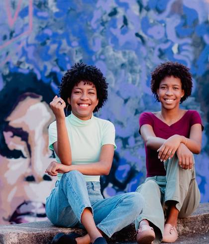 Ensaio Teen de Quase Gêmeas