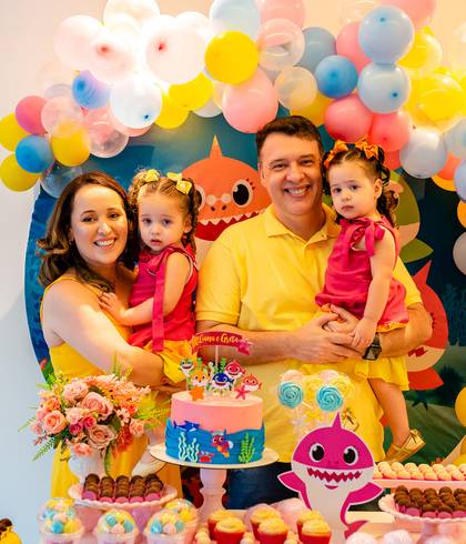 Aniversários de Aniversário de 2 anos da Liana e Greta