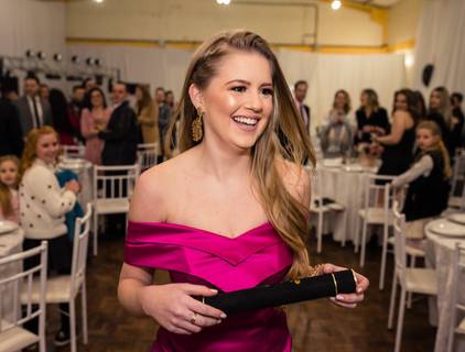 Formatura de Scheila Cossul - Engenharia de Produção