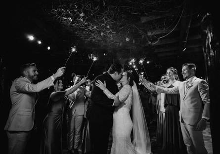 Casamentos de Larissa e Leonardo