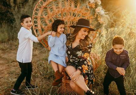 Ensaio Temático de Dia das Mães - Kelly e Filhos