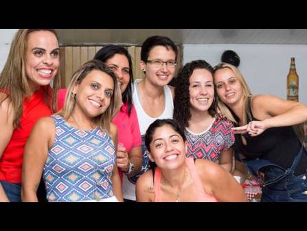 Momenti Essenziale de Momenti Essenziale Ana Paula