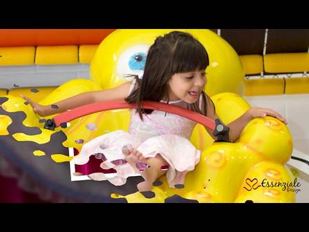 Momenti Essenziale de Momenti Essenziale Maria Eduarda