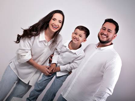 MODERN MOM - ENSAIO DE PAIS E FILHOS de FAMÍLIA ARAÚJO