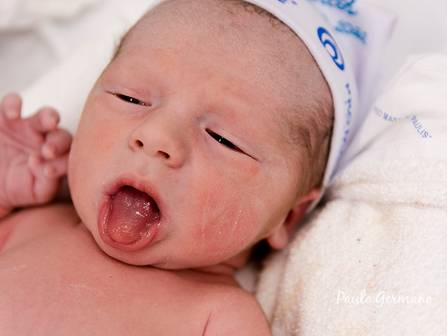 Parto de Registro de Parto - O Nascimento do Carlos