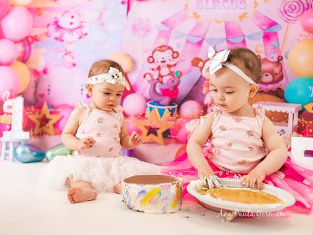 Acompanhamento Infantil de Acompanhamento Infantil - Smash the Cake Manuela e Rafaela