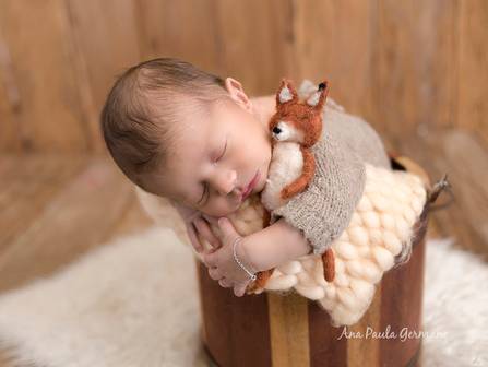 Newborn de Ensaio Newborn - Levy