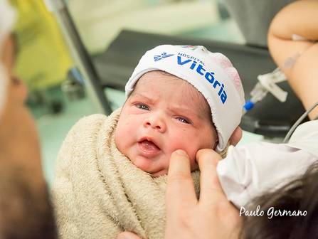 Parto de Registro de Parto - O Nascimento da Lívia