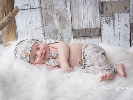 Newborn de Ensaio Newborn Juan