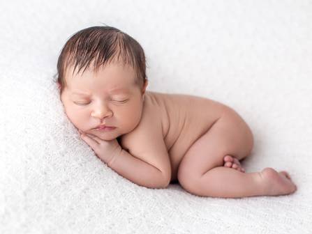 Newborn de Primeiros dias do Túlio