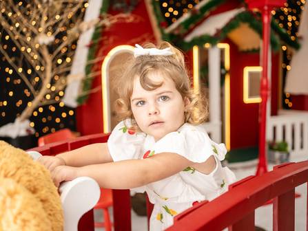Natal de Laura explorando sua criatividade na VIla de Luz