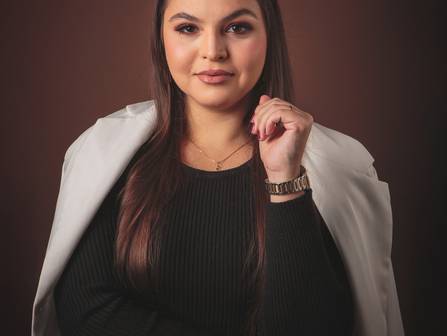 Ensaio Corporativo de ANA CAROLINA - CORPORATIVO