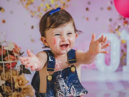 Smash the Cake de Helena