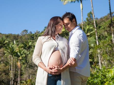 Gestante de Ensaio de Gestante, Dani + Rogério = Raul, no Plaza Caldas da Imperatriz Resort e SPA