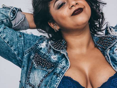 Ensaios Femininos de Desireé Mello