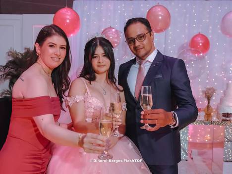 15 anos de XV Anos Lavínia 
