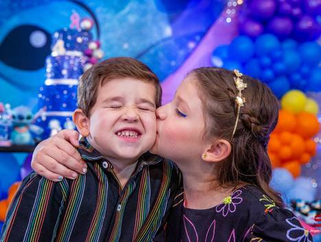 Aniversários de Sofia 8 Anos e Matteo 4 Anos