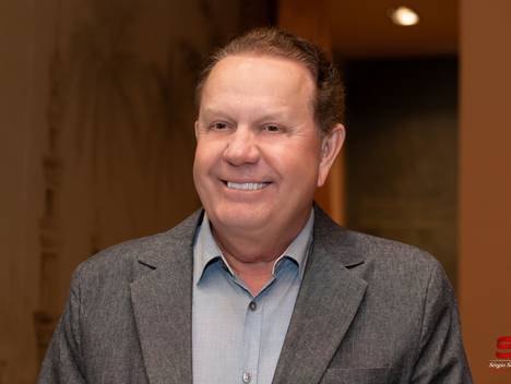 Aniversários de 65 Anos Claudio