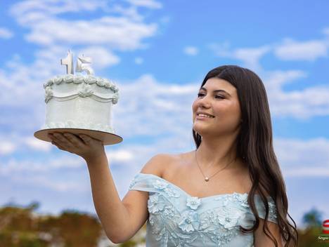 Ensaio de Ensaio dos 15 Anos Mariana