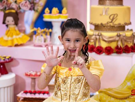Aniversários de 6 Anos Maria Luiza