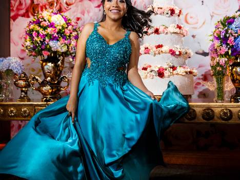 Aniversários de 15 Anos Estella