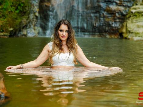 Ensaio de Book Cantora Laís