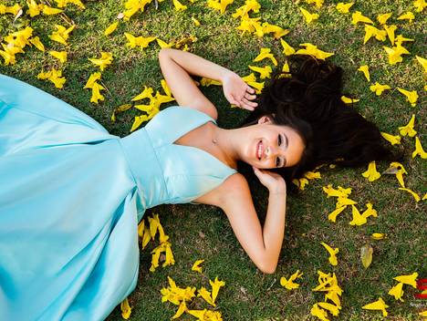 Ensaio de Book Ana Carolina