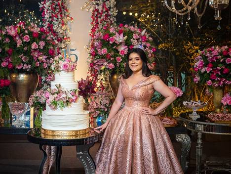 Aniversários de 15 Anos Hynara