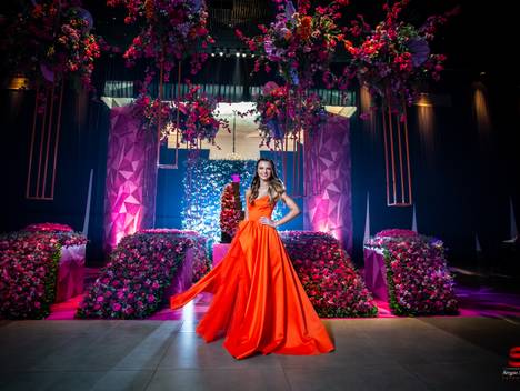 Aniversários de 16 Anos Livia