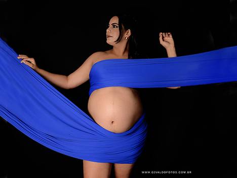 Gestante Mila de Mamãe gestante na espera de Pietro 