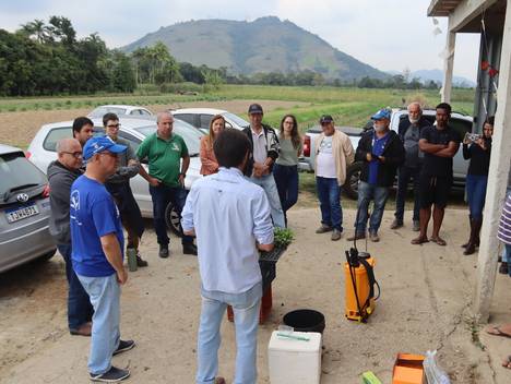 Agricultura Familiar e Agronegócios de Emater e Agroecologia