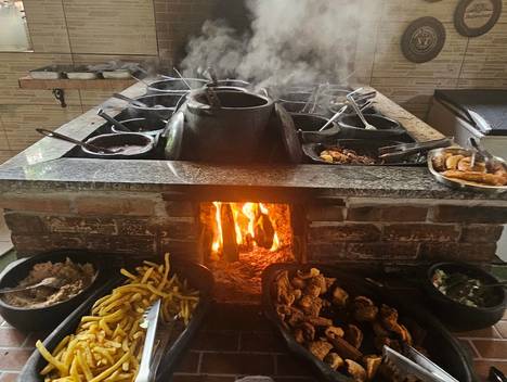 Gastronomia de Sítio William Chileno 