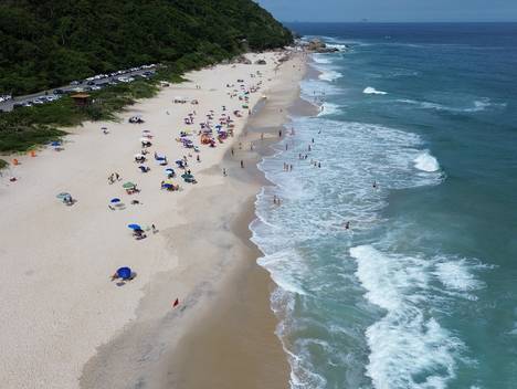 Turismo de Praia de Grumari