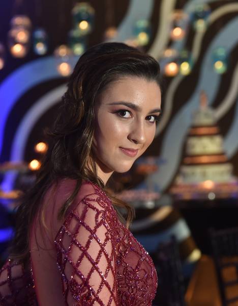 Ensaio 15 anos de JULIA 15 ANOS - UMA NOITE DE ESTREIAS