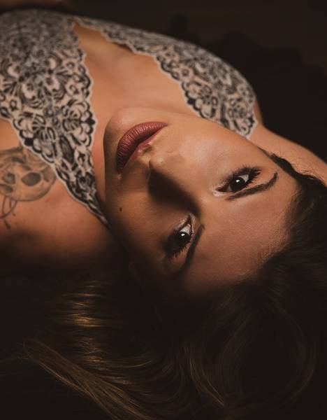 Retratos a Flor da Pele de ENSAIO SENSUAL MARIA FONTES