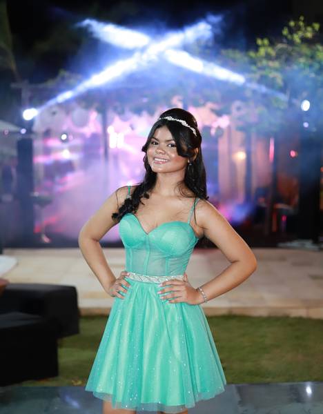 15 Anos de 15 anos lara 